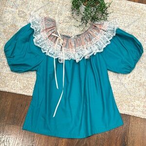 Pitchfork Brand western top